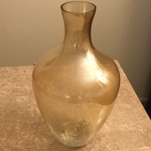 Translucent vase